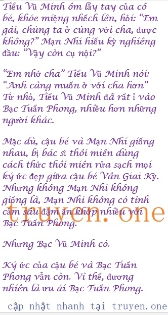 hai-thai-nam-bao-tong-tai-bay-duoc-vo-ngoan-559-0