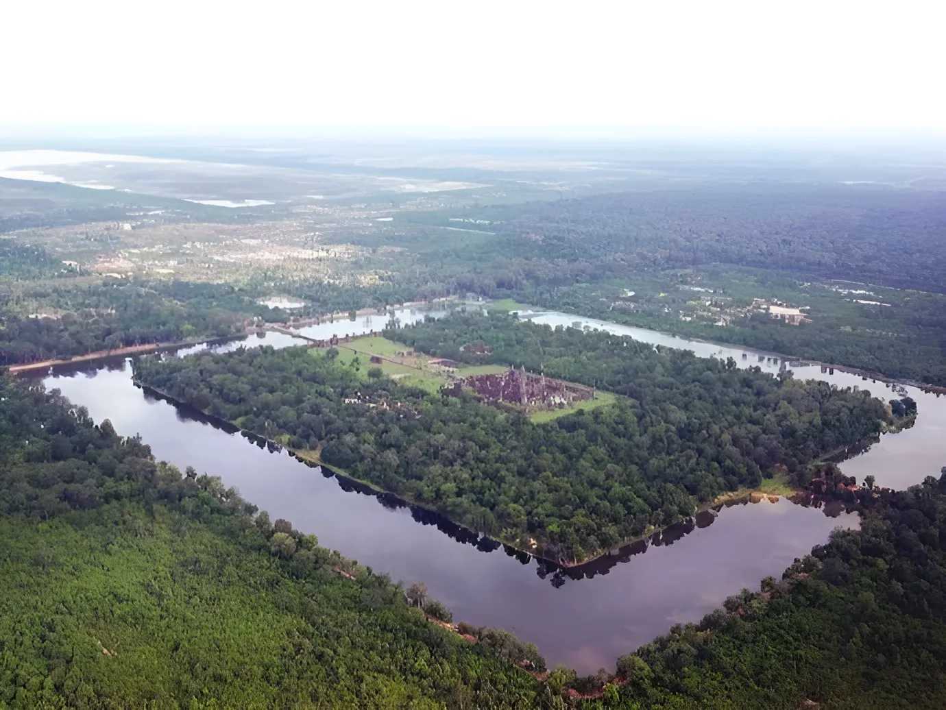 sau-khi-co-con-ngoai-y-muon-voi-thai-tu-dich-quoc-79-0